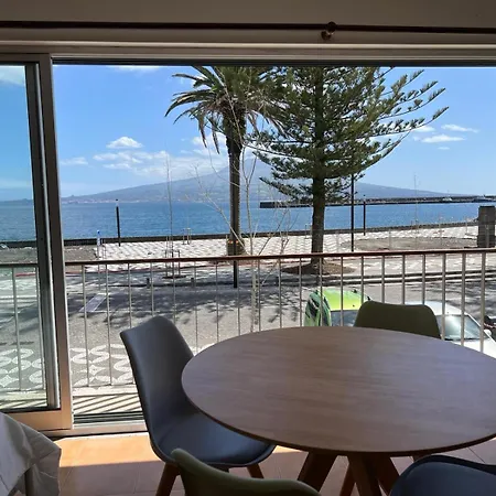 Estudio Frente Mar Apartment Horta (Azores)